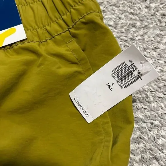 NWT- Old Navy  L tall. High Waist Ankle Zip Cargo Jogger - Picture 9 of 11